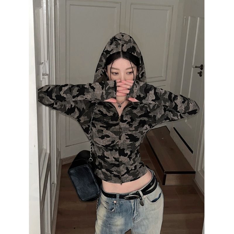 8f120f104729c90f5d7930ffe53eded6